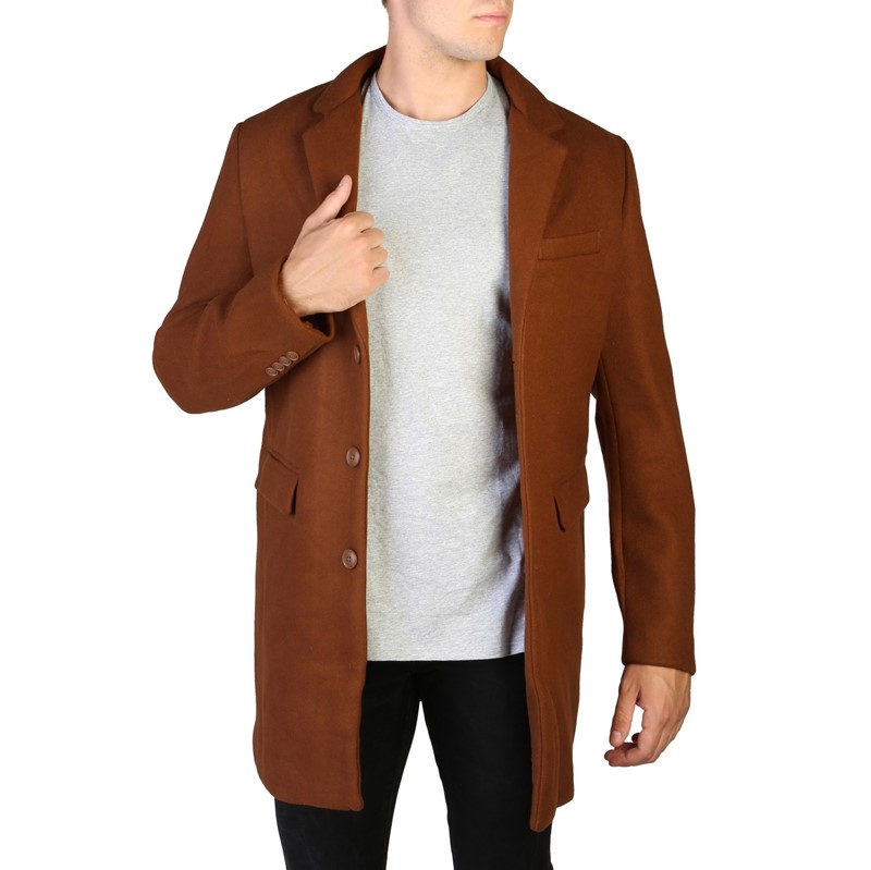  Alessandro Dell'acqua Men Clothing Ad8805 Brown